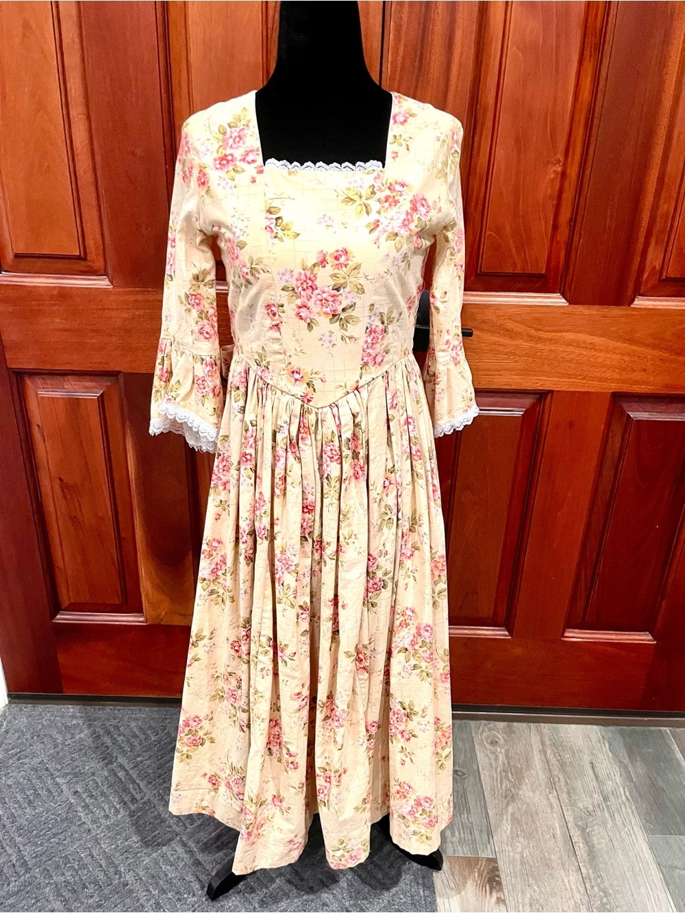 Victorian Civil War Colonial Prairie Edwardian Dress Costume Reenactment Floral